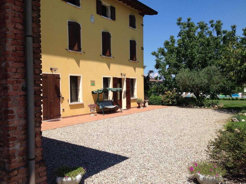 Agriturismo Trebis Вольта-Мантована Экстерьер фото