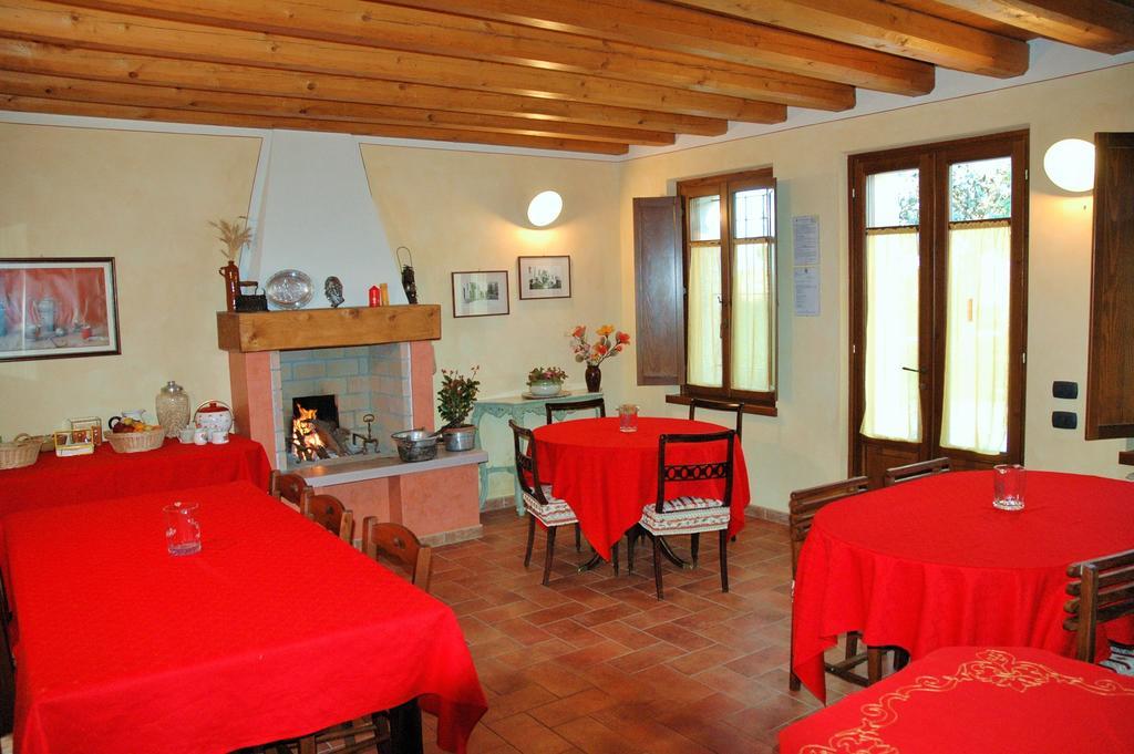 Agriturismo Trebis Вольта-Мантована Экстерьер фото