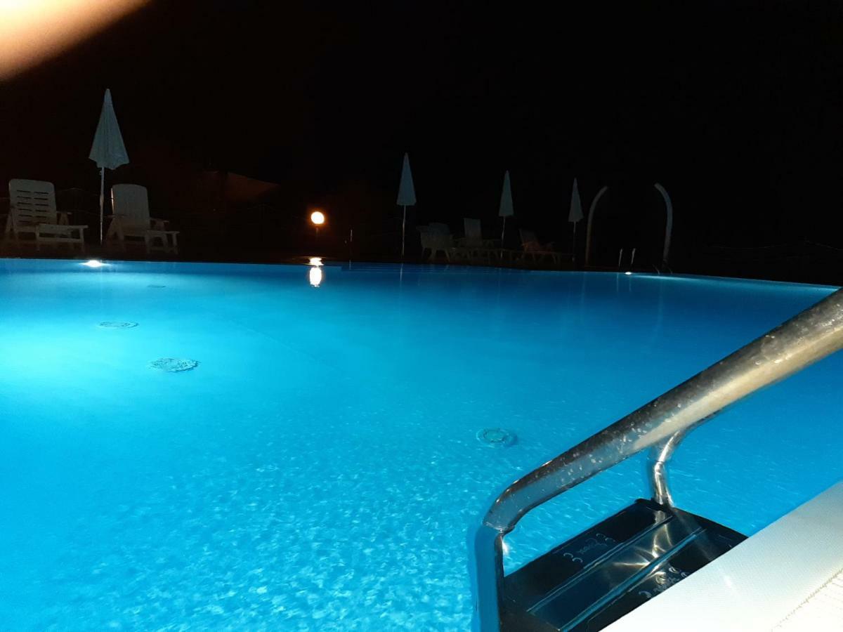 Agriturismo Trebis Вольта-Мантована Экстерьер фото